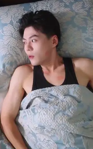 《美女冷静我只是个电工（83集）张如意&郭建清&冯韵霏（起司）》短剧封面