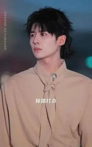 《被当成汉子茶骂了，但我是真汉子（81集）杨舒维＆林媛媛（夸克网盘）》短剧封面