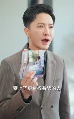 《糟糕我被男神包围了（70集）李永鑫＆王煜可晴＆韩傲天&于小野&王妍&乐宝&乔乔（夸克网盘）》短剧封面