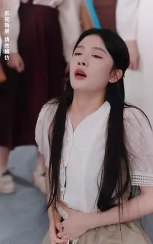 《重生打脸绘画天才少女（61集）彭士腾&牛湘鹭》短剧封面