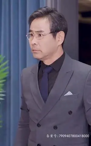 《养猪（74集）（夸克网盘）》短剧封面