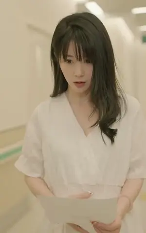 《顾少的替罪娇妻》短剧封面