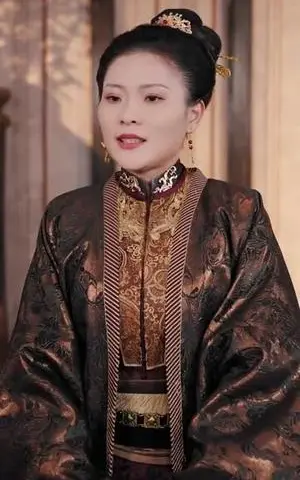 《寒夜尽处是卿心(81集)徐畅忆&张佩妮(夸克网盘)》短剧封面
