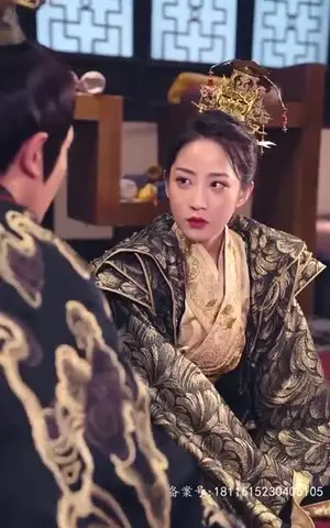 《皇后天下（94集）》短剧封面