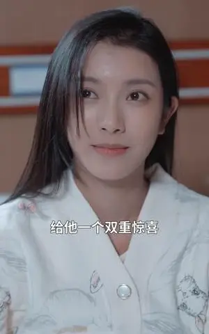 《生娃当天夫人手撕影帝（62集）卢C鹿鹿&白羽（夸克网盘）》短剧封面