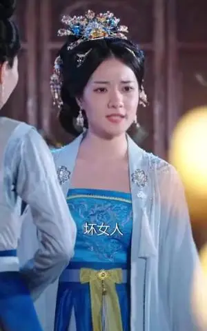 《故意泄露心声后哑巴公主制霸后宫（70集）宗妍初&李子锋》短剧封面