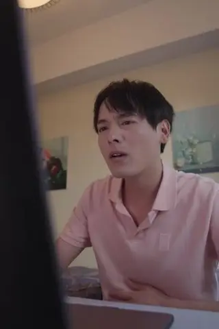 《擦边剧：人生巅峰》短剧封面