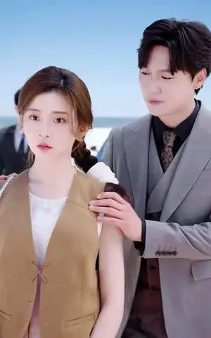 《真千金归来假千金她不装了（57集）李莹&霍星宇（夸克网盘）》短剧封面