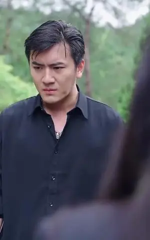 《真相曝光后，反手碾碎他们的豪门梦（30集）（夸克网盘）》短剧封面