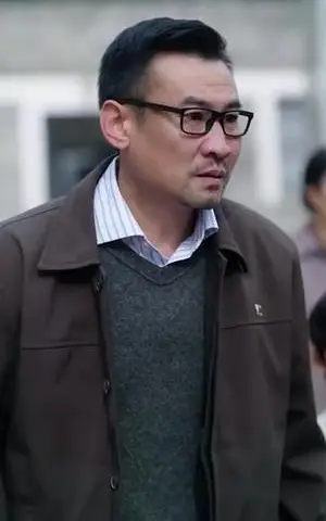 《养儿防老积谷防饥（31集）张若颖（夸克网盘）》短剧封面