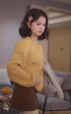 《陆总，您的贪财小娇妻已上线（80集）于龙＆杨咩咩（夸克网盘）》短剧封面