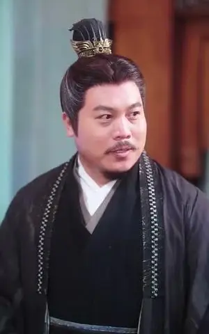 《为卿折腰(80集)谭盐盐&陈添祥(夸克网盘)》短剧封面