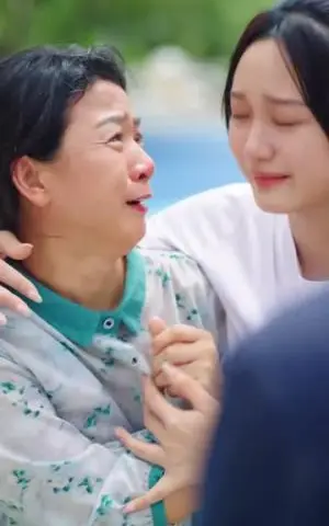 《不原谅不复合苏小姐独美（65）（夸克网盘）》短剧封面