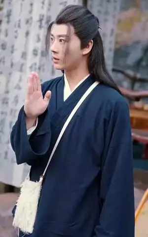 《苟到最后斩魔神(80集)李进源&郭鑫蕊(夸克网盘)》短剧封面
