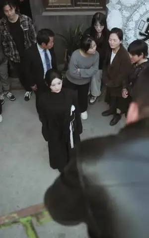 《掀桌（111集）蔡欣洋＆曹赛亚＆刘擎＆杜亚飞＆钟熙（夸克网盘）》短剧封面