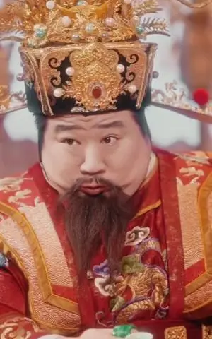 《暴走财神之我亲爹竟是财神爷（70集）肥龙＆都钊＆尹菲（夸克网盘）》短剧封面