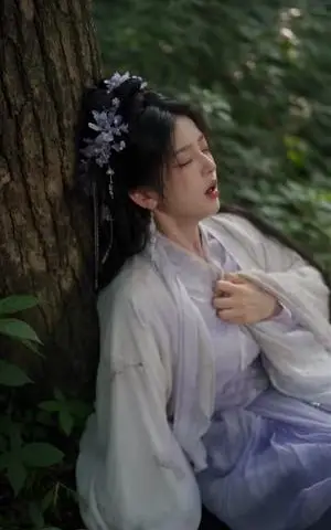 《王妃好飒王爷好怕（134集）（夸克网盘）》短剧封面