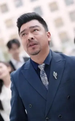 《夫人不止活痨还略通拳脚（80集）安奕明＆雷馥缦（夸克网盘）》短剧封面