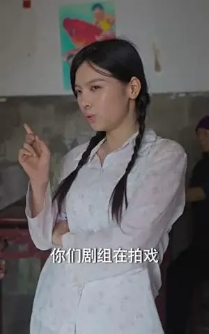 《身患绝症，我掀翻了桌子（36集）（夸克网盘）》短剧封面