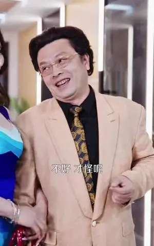《鬼才律师，劝人自首还被送锦旗（65集）李昀芋&古铭瀚（夸克网盘）》短剧封面