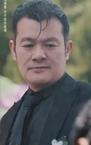 《偷吻月亮（75集）陈景赫&崔十一（夸克网盘）》短剧封面