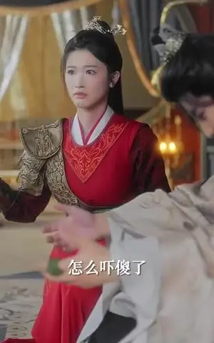 《请皇兄退位（81集）沈浩晨＆杨子愉》短剧封面
