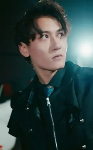《傲世君王（79集）》短剧封面