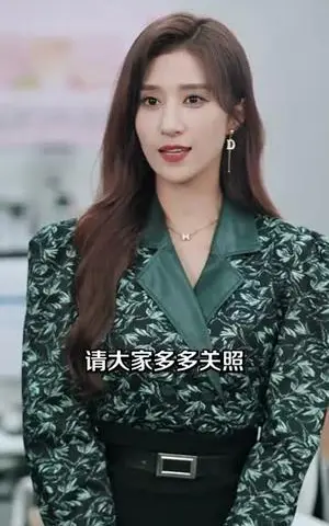 《摸鱼达人操作惊呆白富美（91集）陈刚＆贾博雅（夸克网盘）》短剧封面
