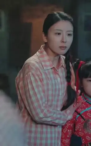 《穿越五零年代，我送娘改嫁（108集）（夸克网盘）》短剧封面