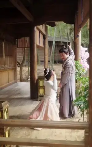 《救命！我那么一个温柔夫君呢（72集）蓝博＆林籽蓉（夸克网盘）》短剧封面