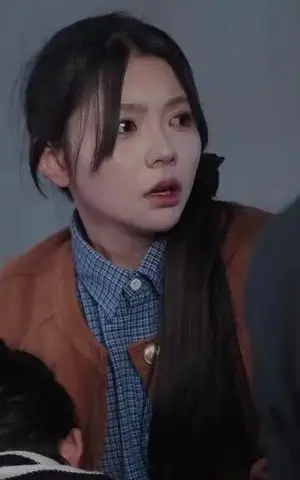 《狠人爹地找上门（77集）赵冠宇＆林籽蓉（夸克网盘）》短剧封面
