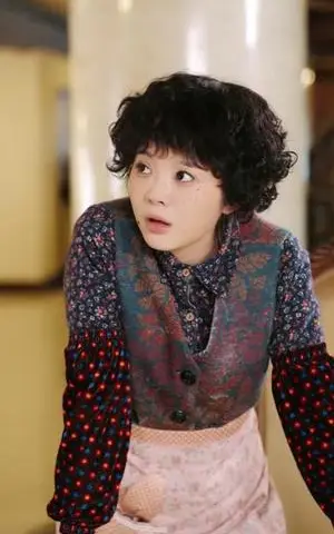 《青山乍见欢之一见钟情（84集）段美洋＆彭瑶（夸克网盘）》短剧封面