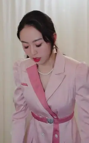 《落魄千金触底反弹（83集）杨鹏丞＆张紫淋（夸克网盘）》短剧封面