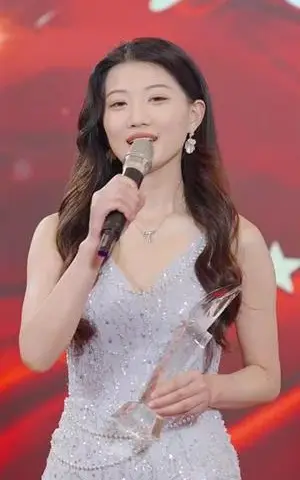 《父爱无声&父爱如山恩如海(70集)邹漪琳(夸克网盘)》短剧封面