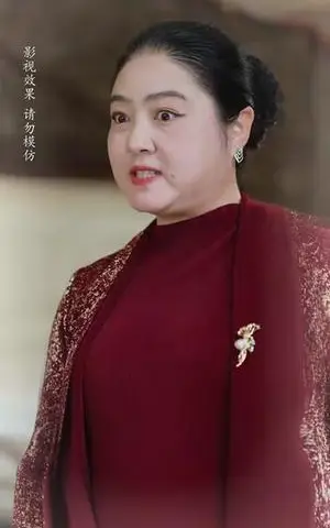 《女帝驾到偏要宠夫无度（60集）杨辰瑞＆丁晓（夸克网盘）》短剧封面