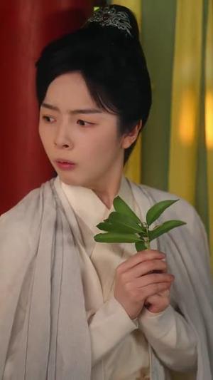 《皇叔求放过,小九是女郎&皇叔求放过小九是女郎(80集)朱林雨&聂子皓》短剧封面