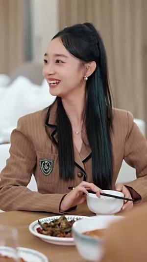 《回首笙歌已散(74集)张玉忱&董子源》短剧封面