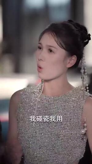 《霍总我治好了您的抑郁症(80集)左一&王楠(夸克网盘)》短剧封面