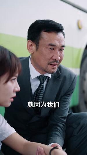 《校招当天,同学们集体迟到了&校招当天同学们集体迟到了(60集)》短剧封面