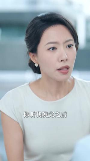 《母亲被欺当天,我亮出真实身份(63集)苏嘉欣&李佳明(夸克网盘)》短剧封面