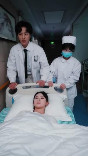 《青狮魂附体,我开挂了(60集)故明&张艺霖(夸克网盘)》短剧封面