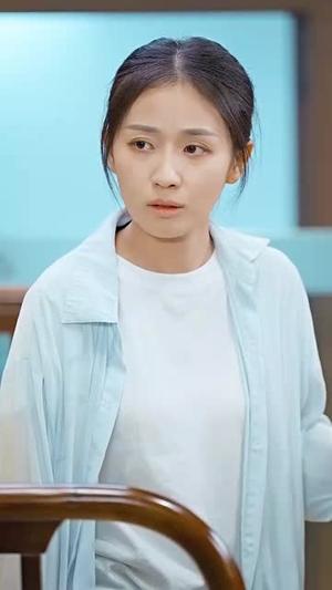 《离婚后父子悔不当初(70集)张祥玥&钟莹玲(夸克网盘)》短剧封面