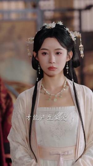 《嫡女归来掌全府(100集)小桃快逃(谭心)&宣宣(夸克网盘)》短剧封面