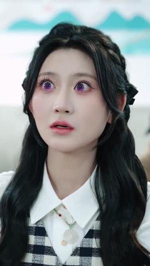 《透视成团宠,神医小姐有点拽(90集)杨珊子&谢瀚杰(夸克网盘)》短剧封面