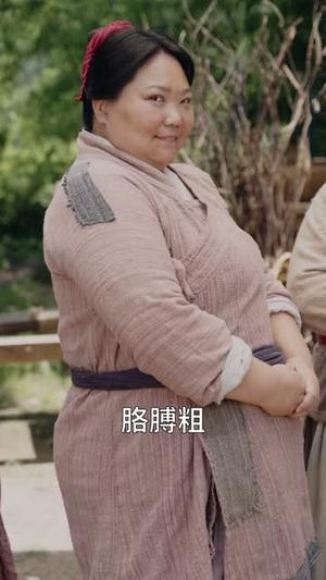 《饥荒年，我养媳妇又养村（80集）张嘉印＆张雨荷＆张雨晴（夸克网盘）》短剧封面