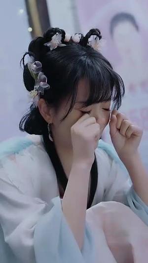 《我为女仙做美容（75集）张琴&张元帅（夸克网盘）》短剧封面