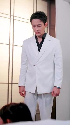 《今夜星辰闪耀（30集）将欣奇＆朱馨玉（夸克网盘）》短剧封面