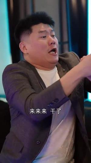 《夫人又去当替身了(76集)石佳&吴佳璐(夸克网盘)》短剧封面
