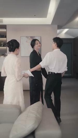 《母亲的救赎(80集)(夸克网盘)》短剧封面