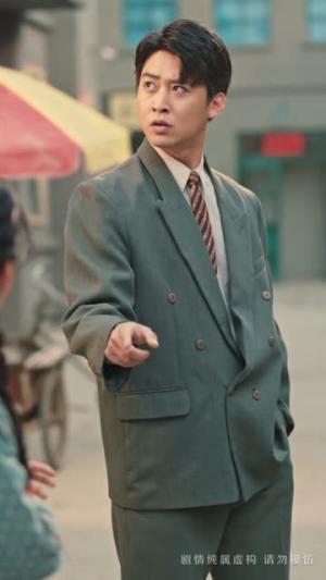 《大东北1985(84集)李世鑫&丁磊(夸克网盘)》短剧封面